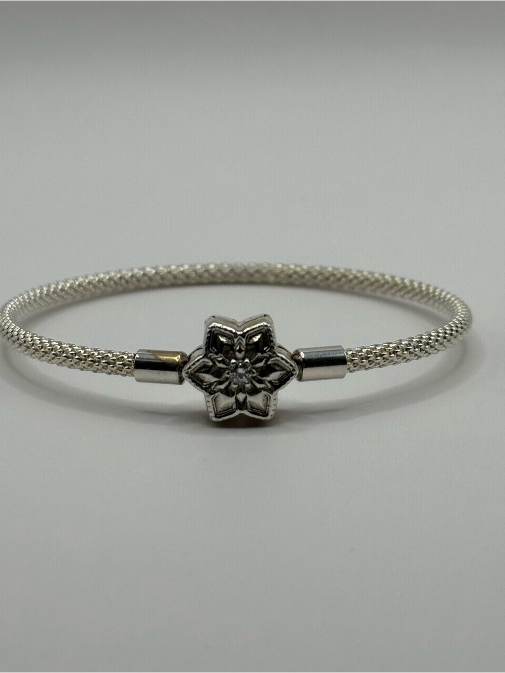 Authentic Pandora “Shine Bright” Sterling Silver Bracelet 925 ALE w/ Box - Picture 6 of 10
